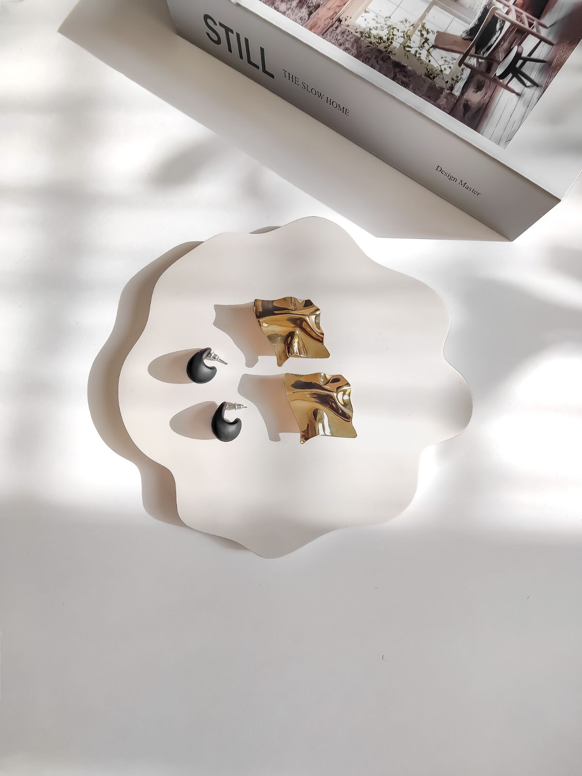 Plateau déco ondulé de table. Plat de table pour bougie. Centre décorative de table basse.