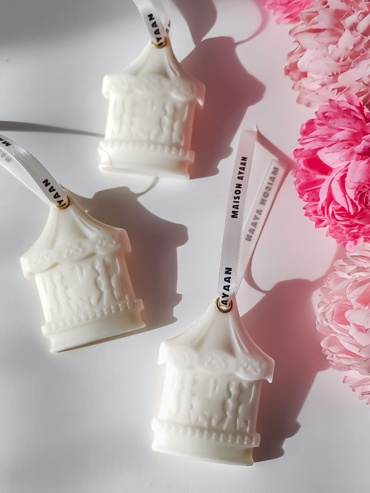 Cotton Candy scented hanging lamp