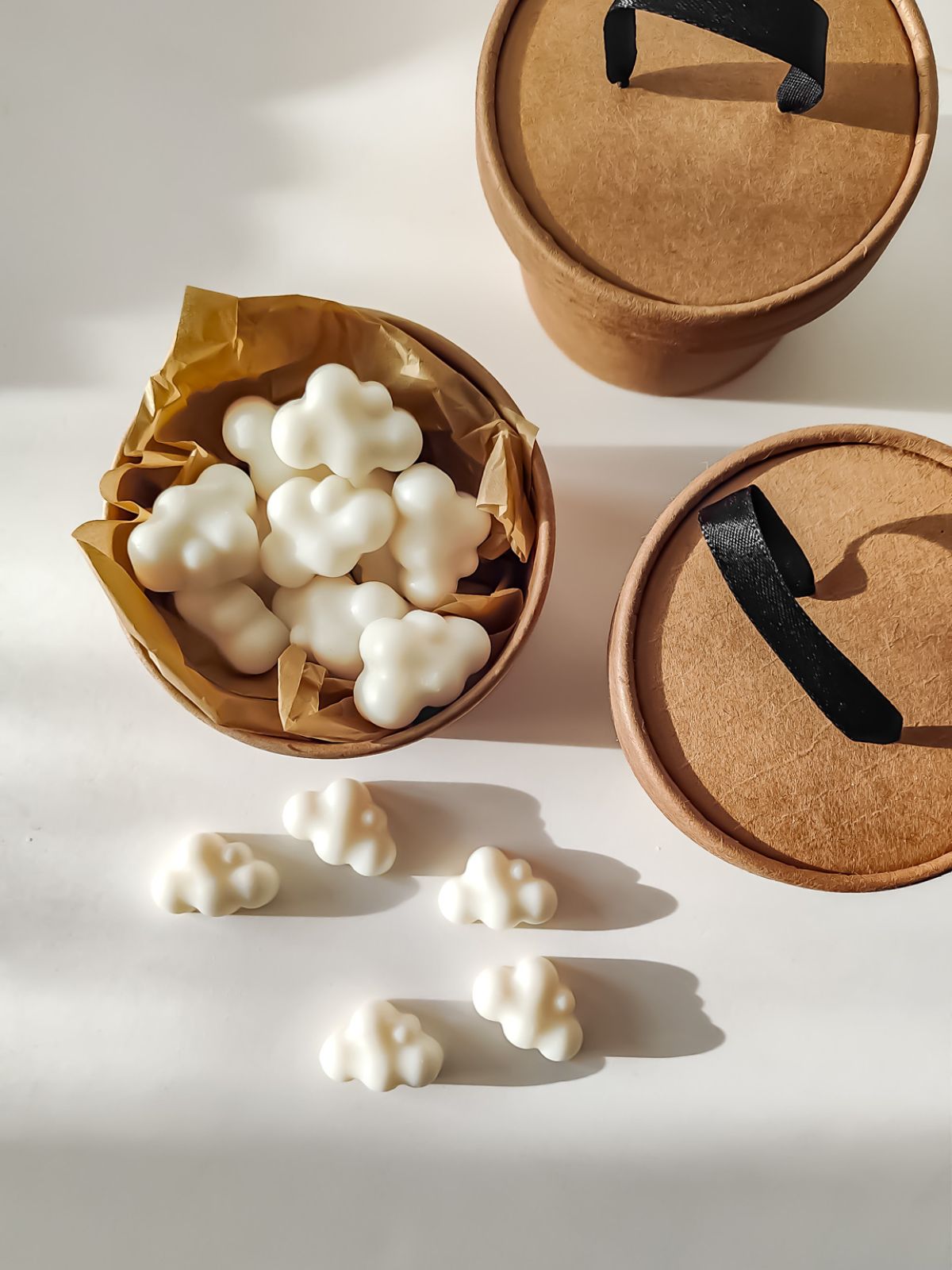 Honey-scented fondant